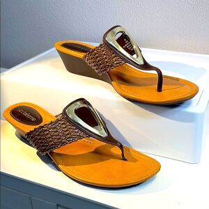 Liz Claiborne Brown Thong Wedge Slip On Slide Sandals Woven Metallic size 8M